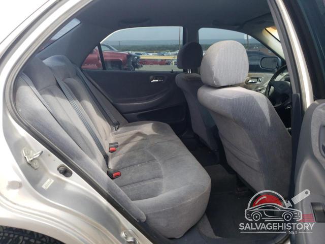 1HGCG5648XA138066 1999 HONDA ACCORD photo no. 10
