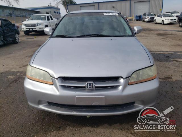 1HGCG5648XA138066 1999 HONDA ACCORD photo no. 5