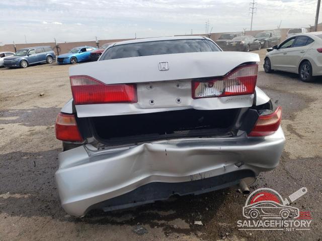 1HGCG5648XA138066 1999 HONDA ACCORD photo no. 6