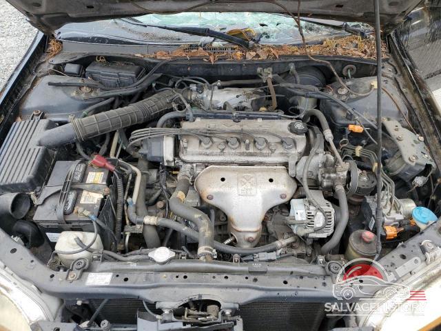 1HGCG5651XA057256 1999 HONDA ACCORD photo no. 11