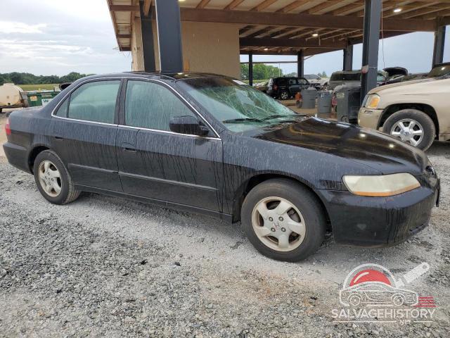 1HGCG5651XA057256 1999 HONDA ACCORD photo no. 4