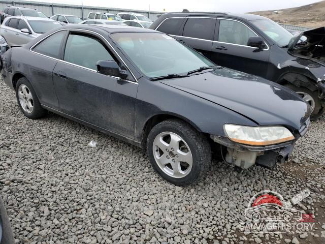 1HGCG2251YA013246 2000 HONDA ACCORD photo no. 4