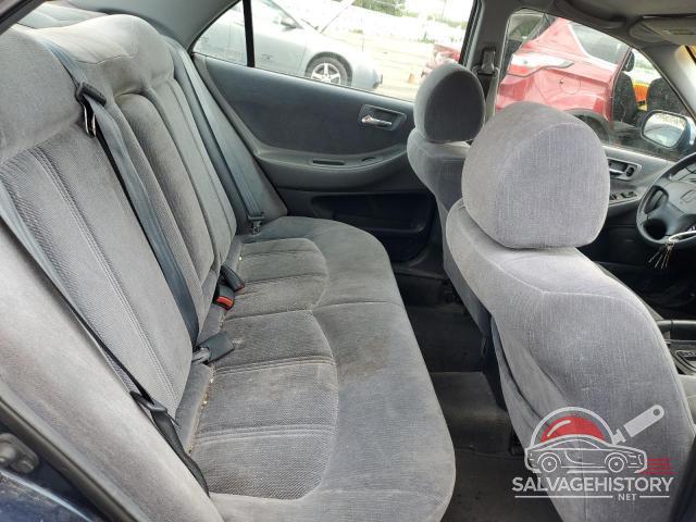 1HGCG564XYA011241 2000 HONDA ACCORD photo no. 10