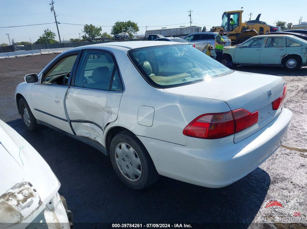3HGCG6658YG707354 2000 HONDA ACCORD photo no. 3