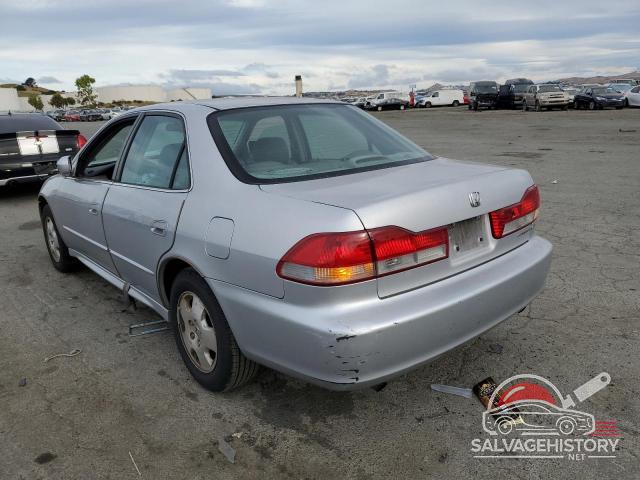 1HGCG16511A042420 2001 HONDA ACCORD photo no. 2