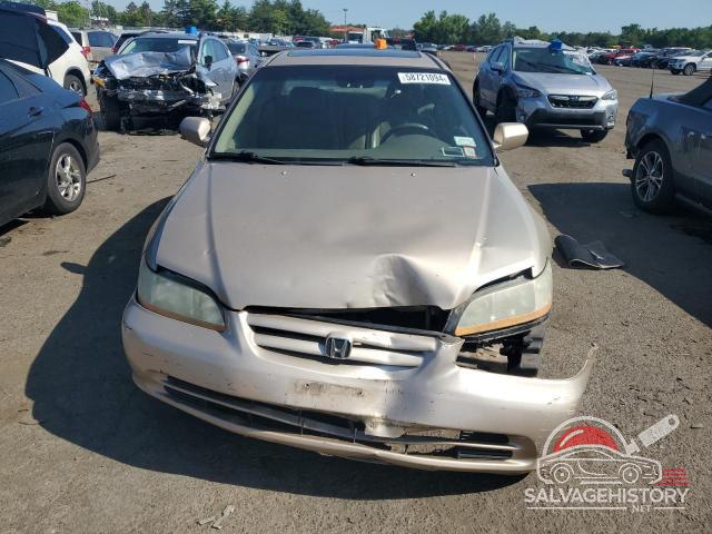 1HGCG16531A050051 2001 HONDA ACCORD photo no. 5