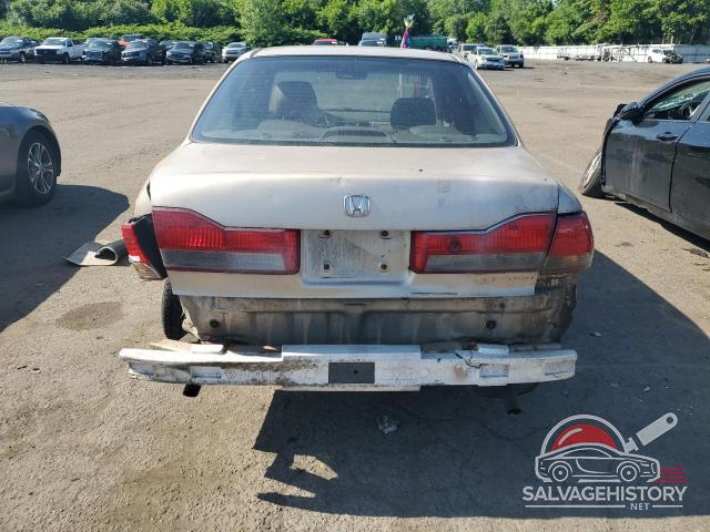 1HGCG16531A050051 2001 HONDA ACCORD photo no. 6