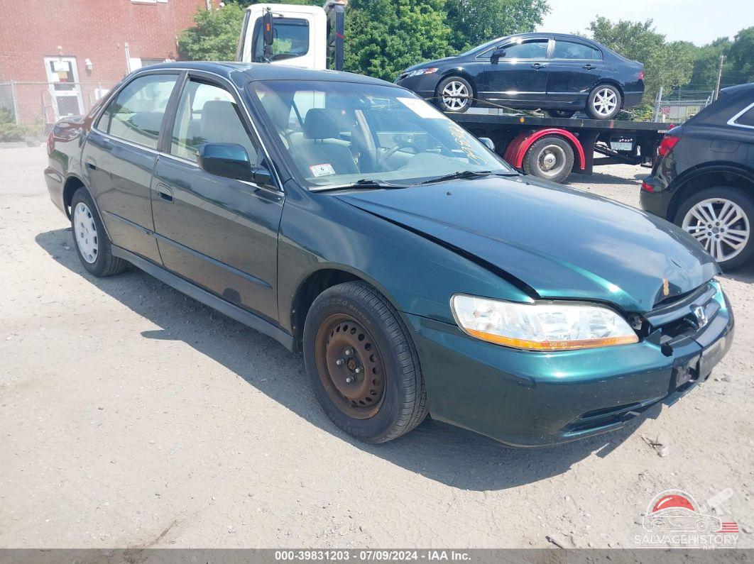 1HGCG56461A123220 2001 HONDA ACCORD photo no. 4