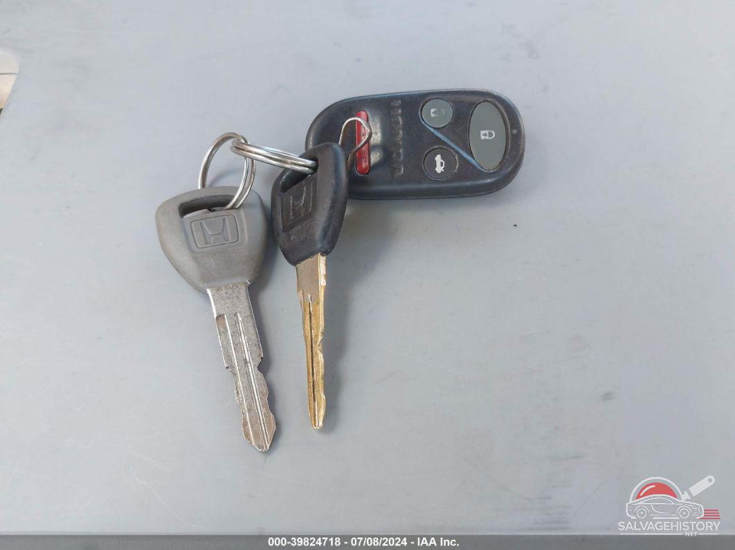 1HGCG566X2A120257 2002 HONDA ACCORD photo no. 11