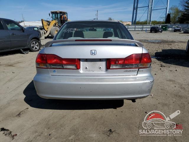 1HGCG65572A065944 2002 HONDA ACCORD photo no. 6