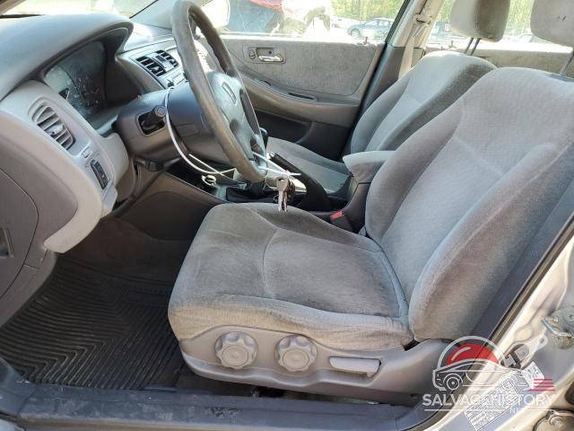 1HGCG65572A065944 2002 HONDA ACCORD photo no. 7