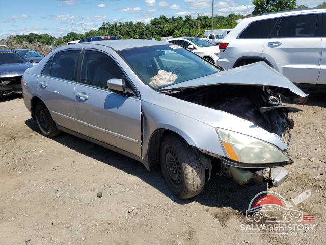 1HGCM56354A154320 2004 HONDA ACCORD photo no. 4