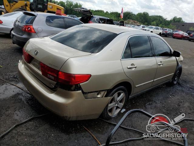 1HGCM56445A042666 2005 HONDA ACCORD photo no. 3