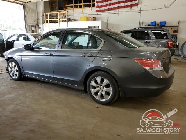 1HGCP2F82AA081677 2010 HONDA ACCORD photo no. 2