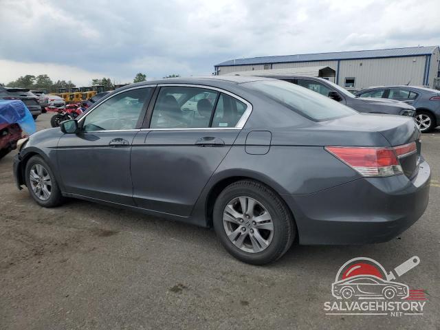 1HGCP2F68BA028028 2011 HONDA ACCORD photo no. 2