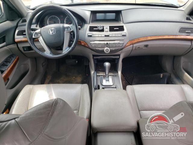 1HGCP2F86BA004702 2011 HONDA ACCORD photo no. 8