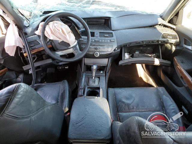 1HGCP3F80BA001445 2011 HONDA ACCORD photo no. 8