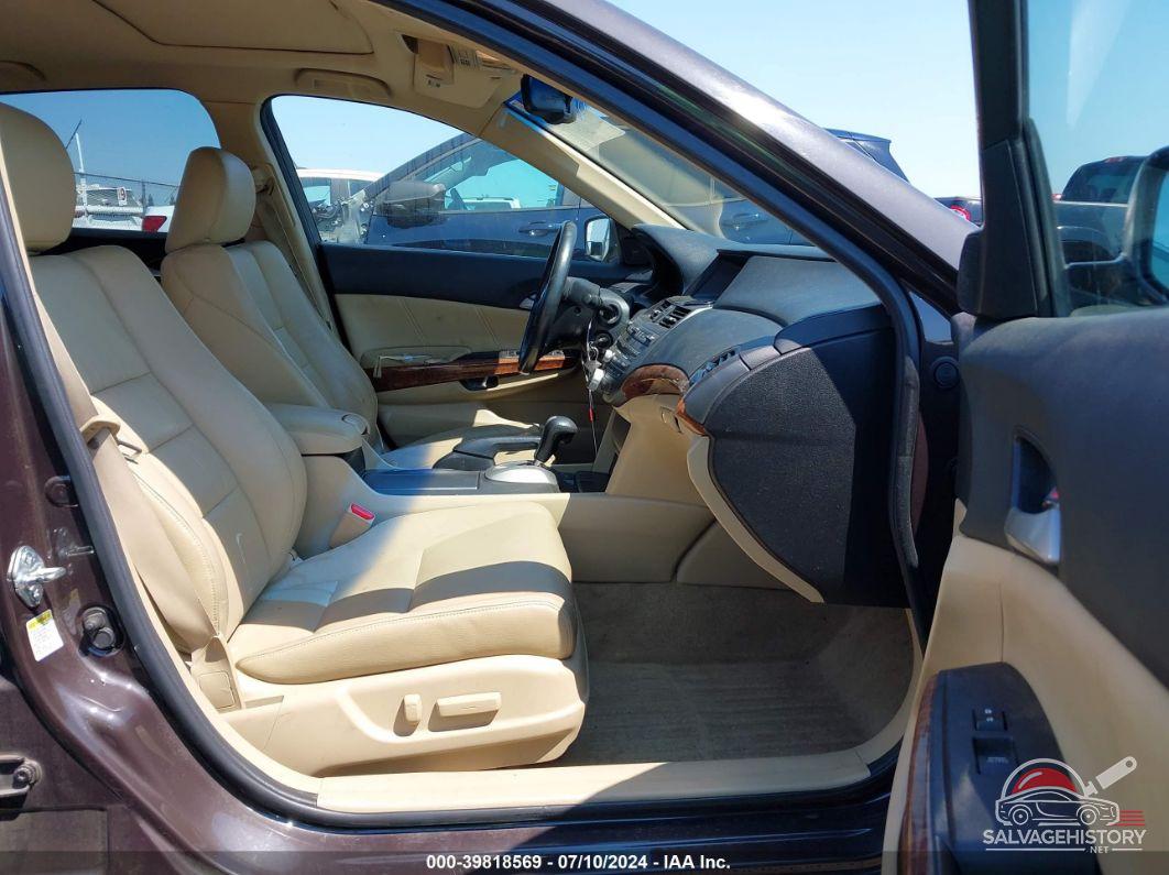 1HGCP3F80BA003857 2011 HONDA ACCORD photo no. 5