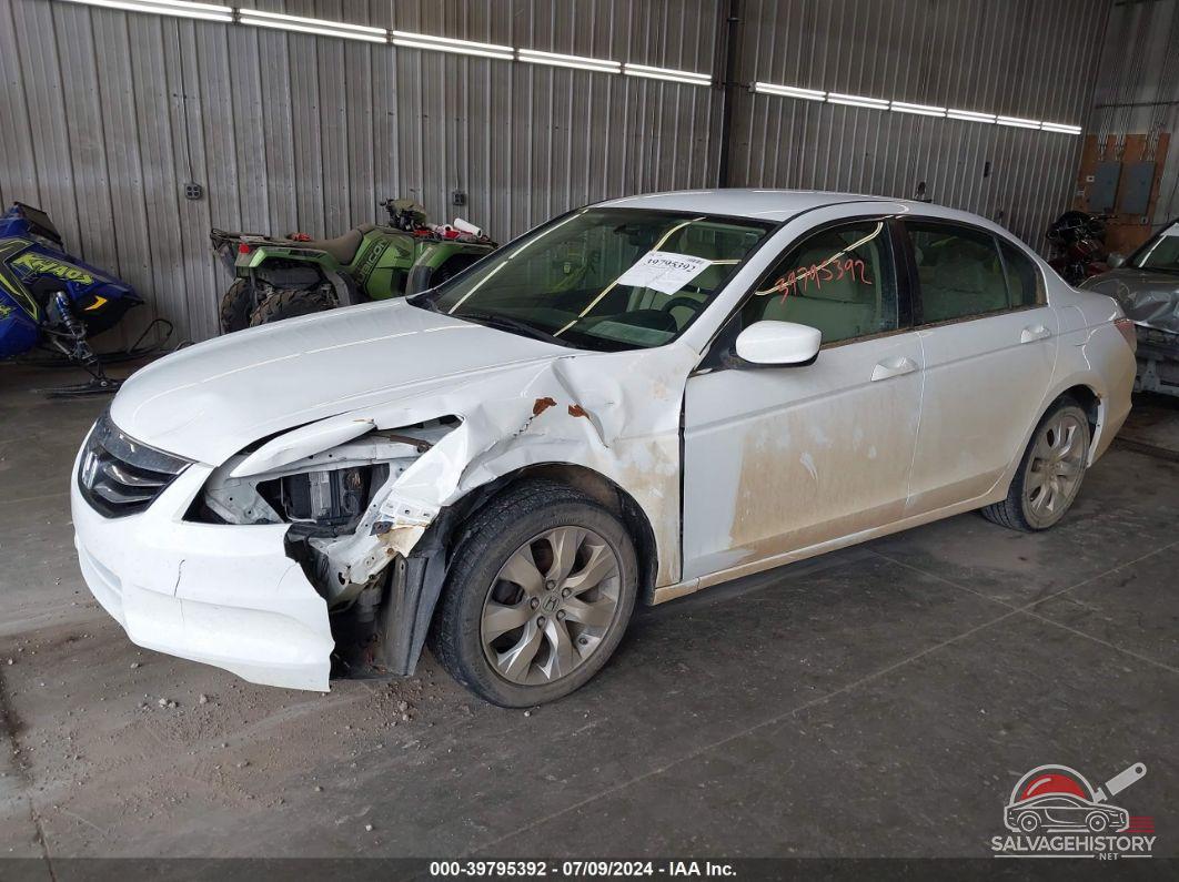 1HGCP2F33CA055967 2012 HONDA ACCORD photo no. 2