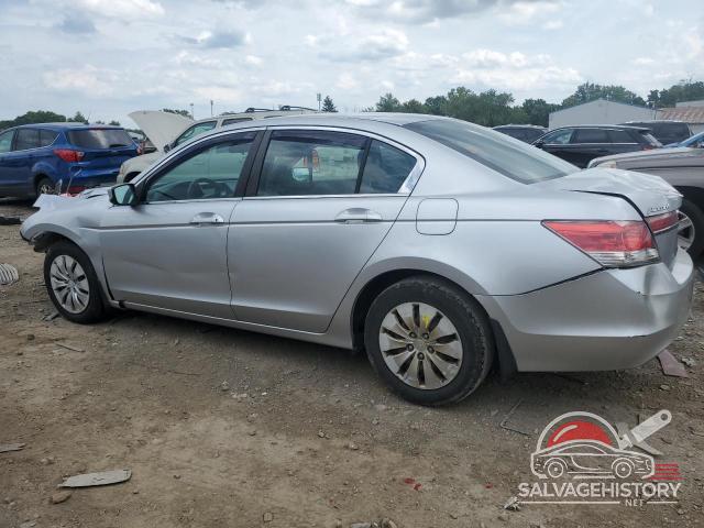 1HGCP2F37CA233458 2012 HONDA ACCORD photo no. 2