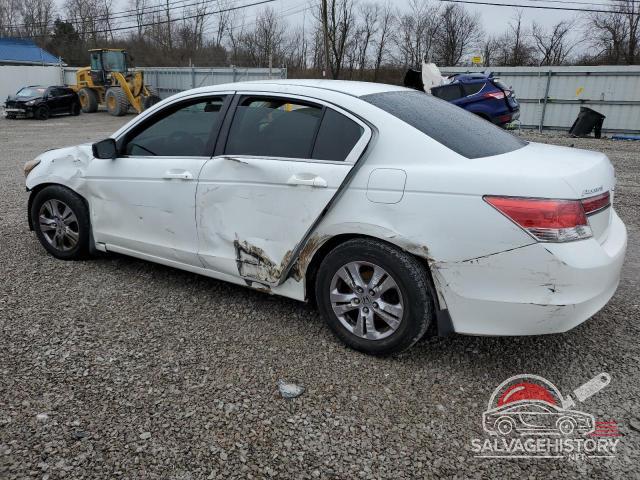 1HGCP2F49CA234166 2012 HONDA ACCORD photo no. 2