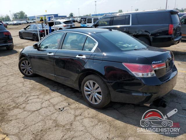 1HGCP3F89CA024269 2012 HONDA ACCORD photo no. 2