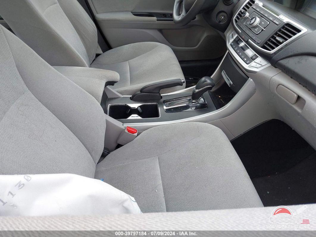1HGCR2F31DA235704 2013 HONDA ACCORD photo no. 5