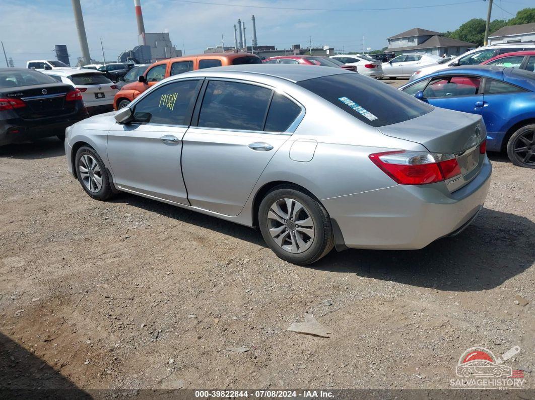 1HGCR2F36DA240204 2013 HONDA ACCORD photo no. 3