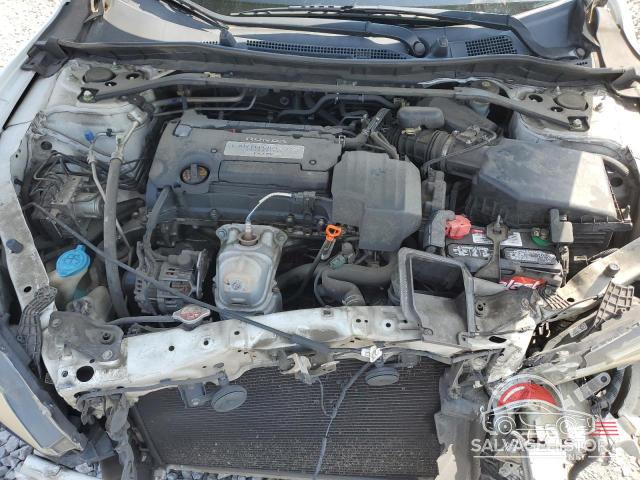1HGCR2F80DA139218 2013 HONDA ACCORD photo no. 11