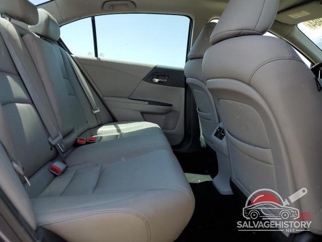 1HGCR2F82EA117089 2014 HONDA ACCORD photo no. 10