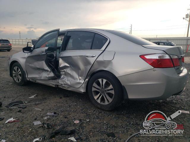 1HGCR2F37FA004664 2015 HONDA ACCORD photo no. 2