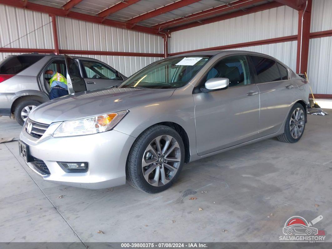 1HGCR2F52FA058066 2015 HONDA ACCORD photo no. 2