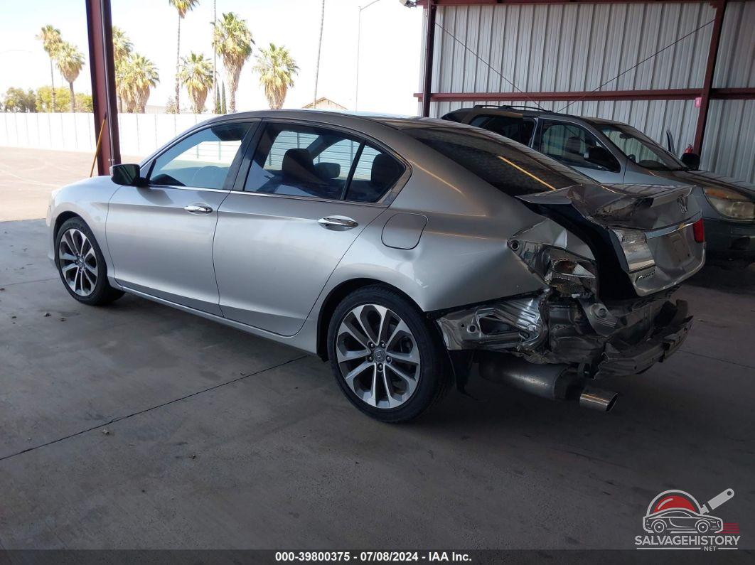 1HGCR2F52FA058066 2015 HONDA ACCORD photo no. 3