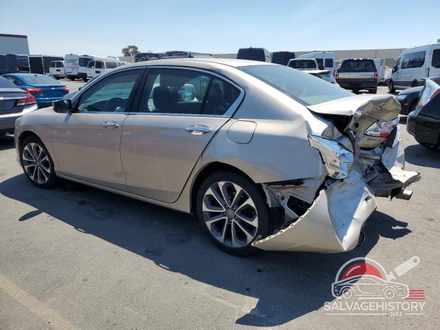 1HGCR2F58FA018946 2015 HONDA ACCORD photo no. 2