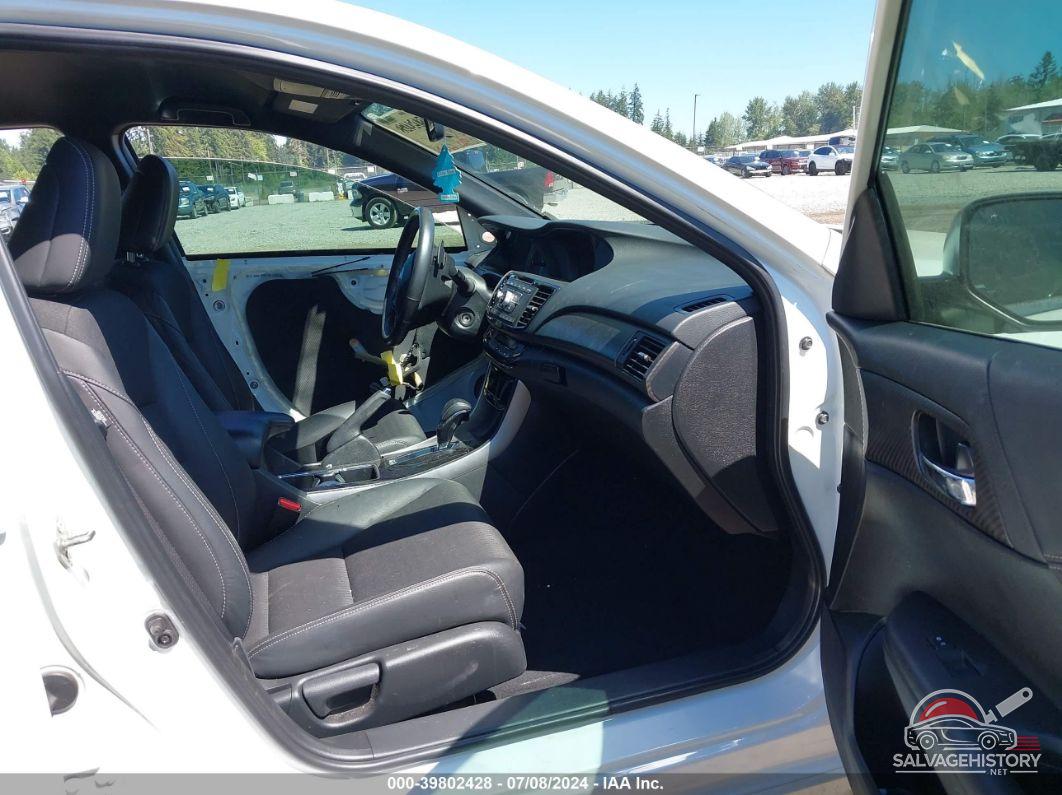 1HGCR2F57HA117261 2017 HONDA ACCORD photo no. 5