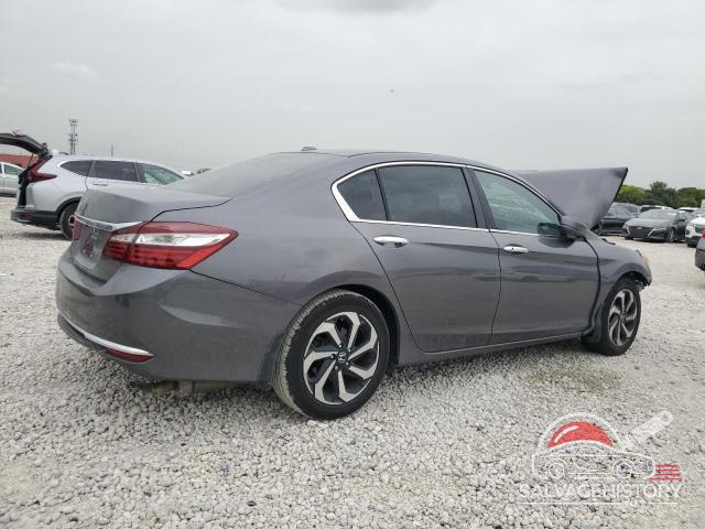 1HGCR2F72HA217057 2017 HONDA ACCORD photo no. 3