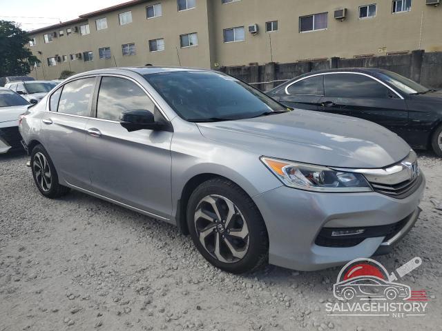 1HGCR2F76HA033949 2017 HONDA ACCORD photo no. 4