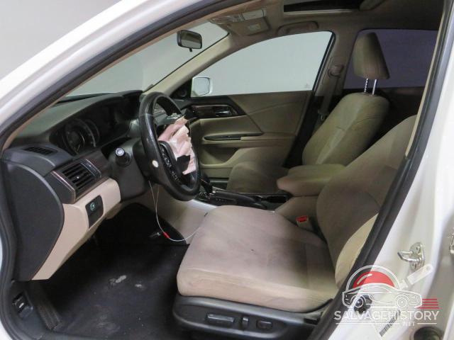 1HGCR2F78HA032463 2017 HONDA ACCORD photo no. 9