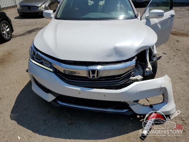 1HGCR2F81HA148869 2017 HONDA ACCORD photo no. 11
