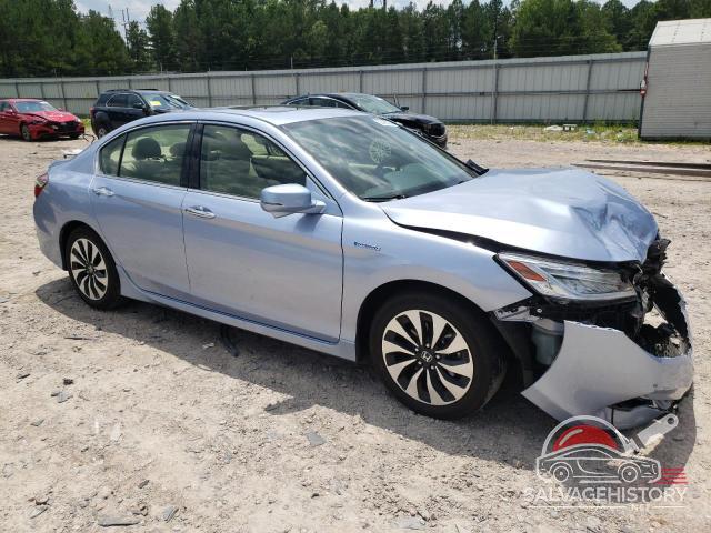 JHMCR6F70HC025662 2017 HONDA ACCORD photo no. 4