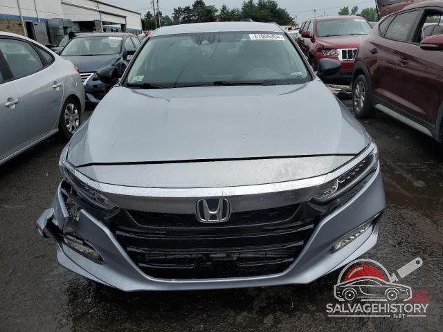 1HGCV1F19JA236616 2018 HONDA ACCORD photo no. 5