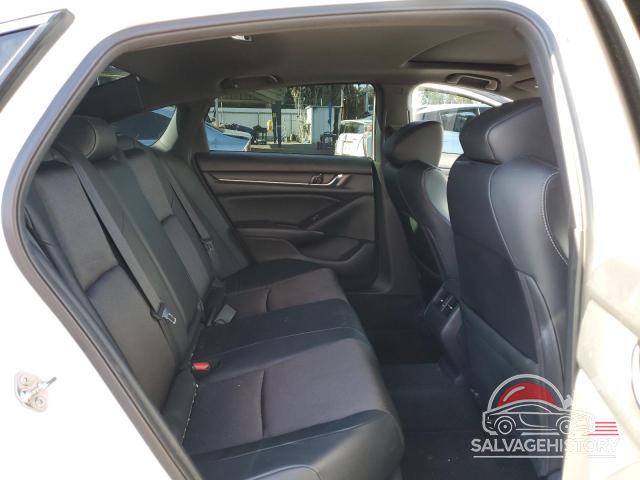 1HGCV2F39JA029196 2018 HONDA ACCORD photo no. 10