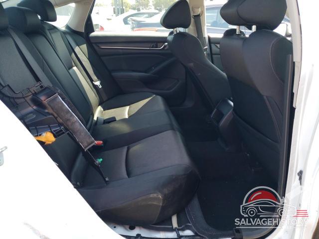 1HGCV3F17JA015348 2018 HONDA ACCORD photo no. 10