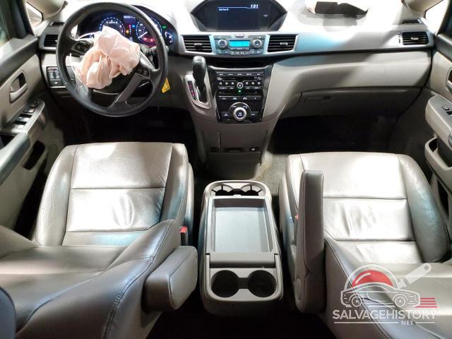 5FNRL5H6XBB056374 2011 HONDA All Models photo no. 8