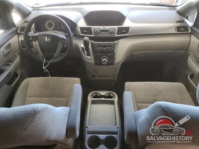 5FNRL5H41CB044419 2012 HONDA All Models photo no. 8