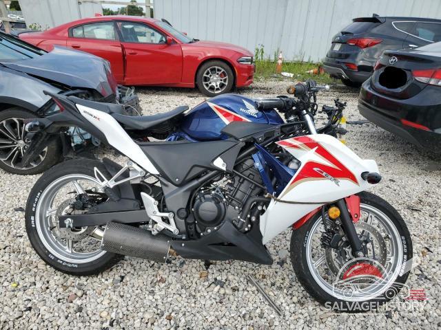 MLHMC4109C5200250 2012 HONDA CBR CYCLE photo no. 2