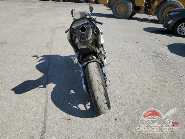 JH2PC40J7GK200403 2016 HONDA CBR CYCLE photo no. 4