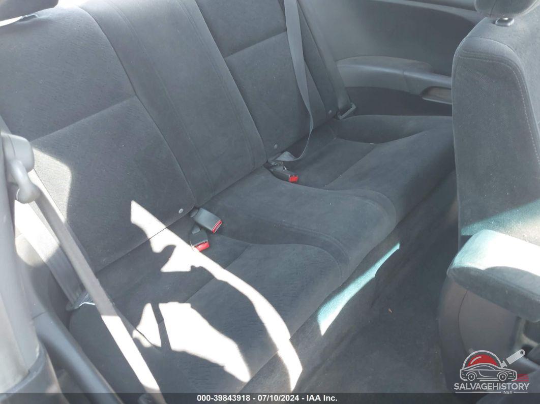 1HGEM22944L046695 2004 HONDA CIVIC photo no. 8