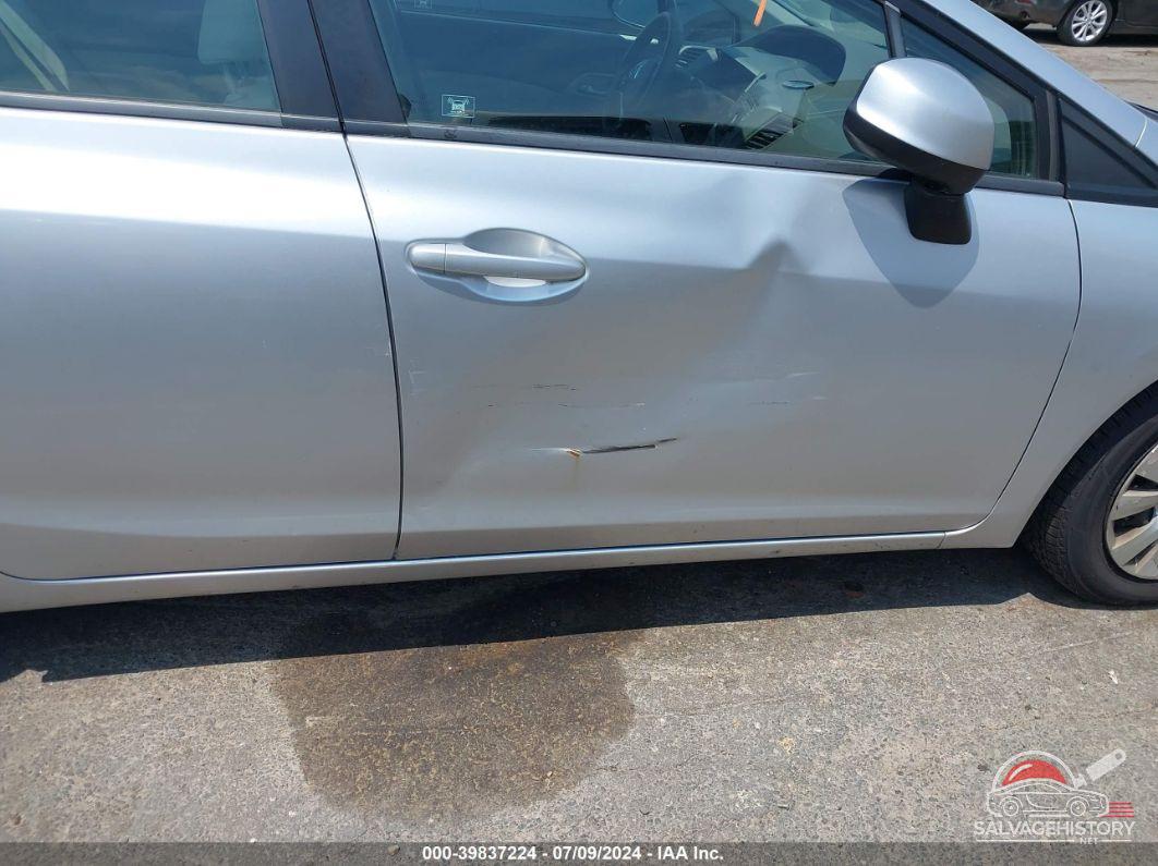 2HGFB2F51CH597745 2012 HONDA CIVIC photo no. 6