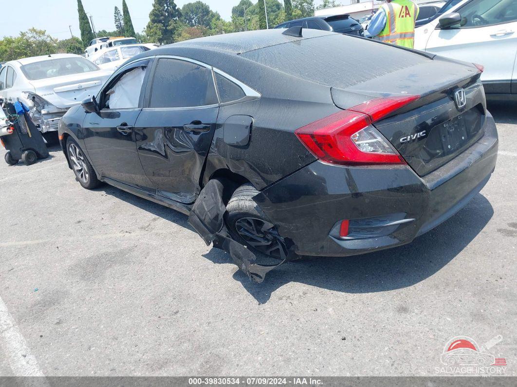 2HGFC2F71JH549397 2018 HONDA CIVIC photo no. 3